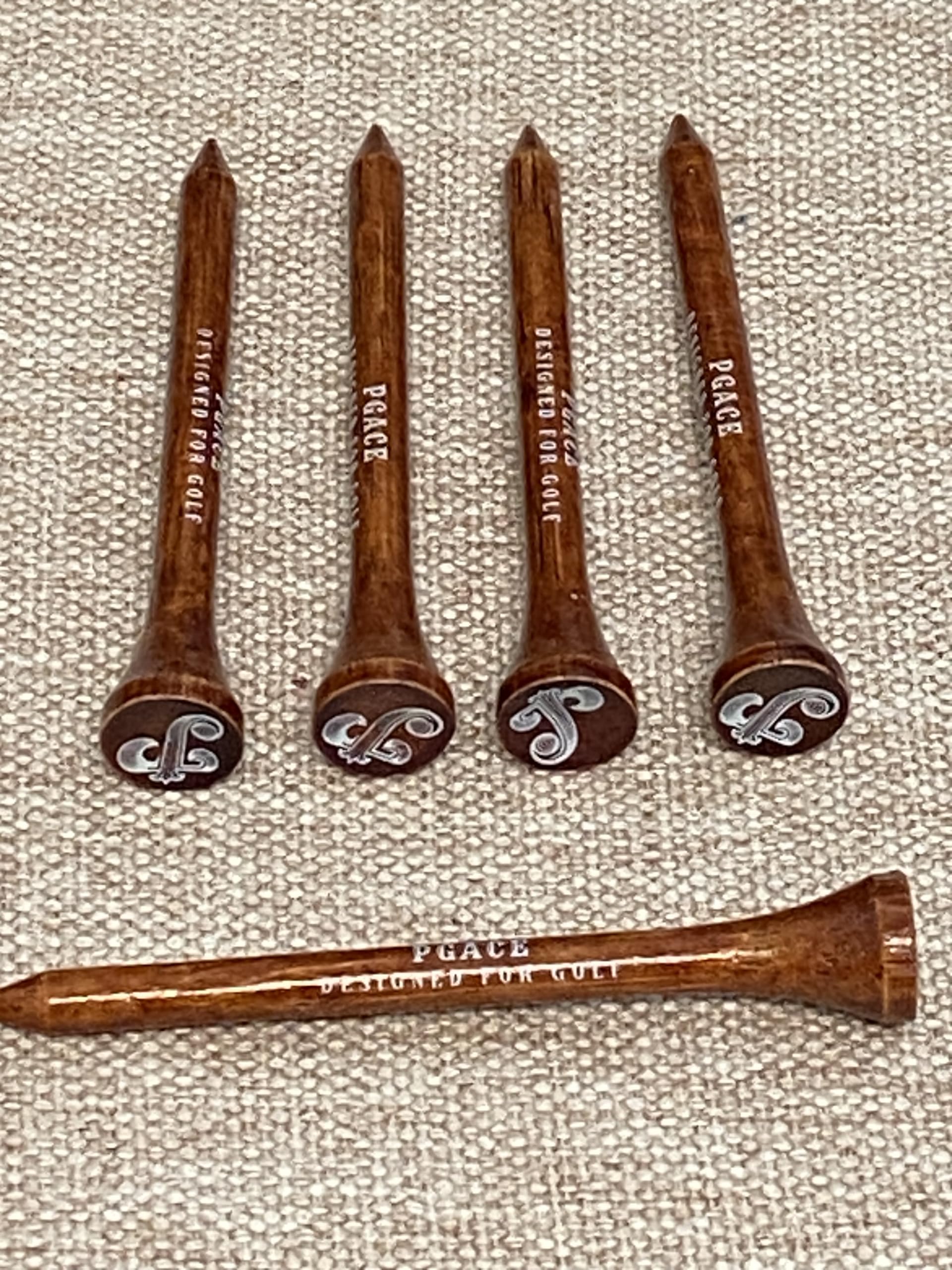 PGACE Golf TEES Bamboo Golf Tees 2-3/4 Inch (70mm) | a Pack of 100 Units of Smooth Low Friction Bamboo Golf Tees | Extra Durable | Stronger Than Wood Golf Tees | Biodegradable