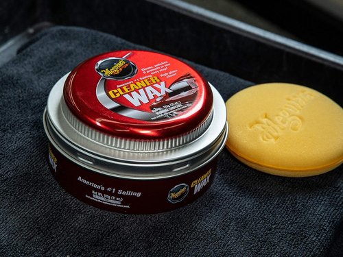 Meguiar's Cleaner Wax - Easy-To-Use Paste Wax for Light Defects & Glossy Shine - 11 Oz