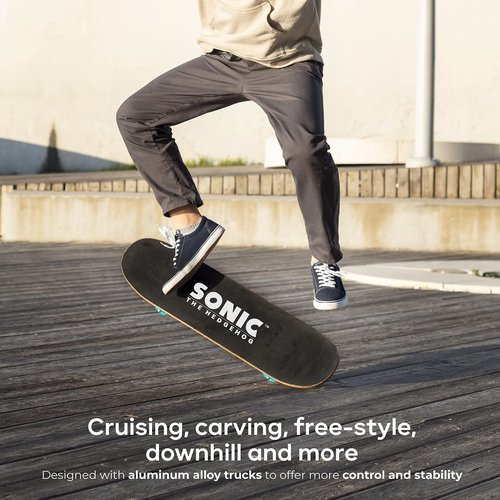 Sakar Sonic The Hedgehog Skateboard with Printed Graphic Grip Tape. Great for Kids and Teens Cruiser Skateboard with ABEC 5 Bearings, Durable Deck, Smooth Wheels
