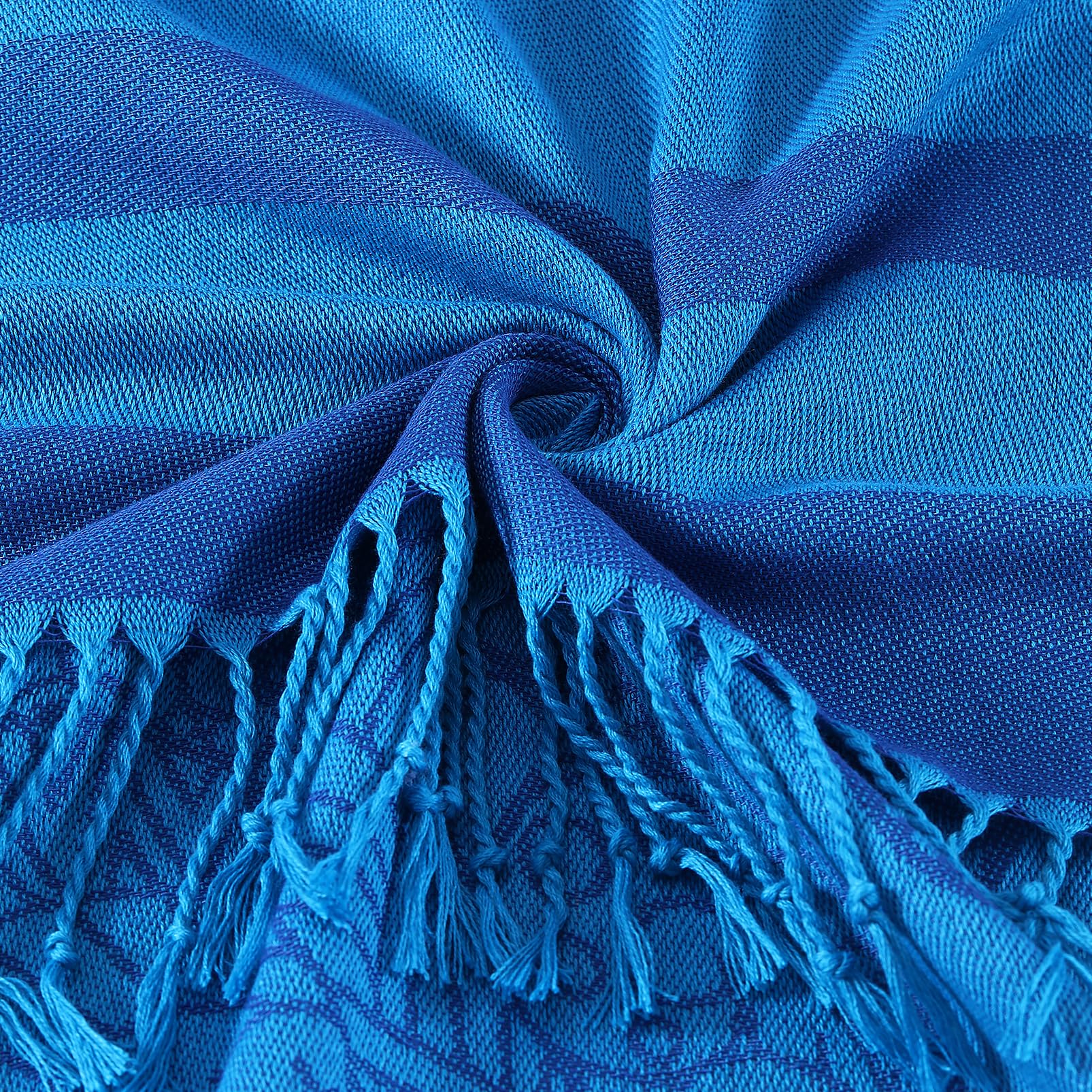 Genovega Oversized Cotton Turkish Beach Towels 72"x36" Lightweight Quick Dry Sandless Pool Swim Towel Large No Sand Compact Blanket Adult Travel Essentials Cruise Accessories Must Haves Blue Shark