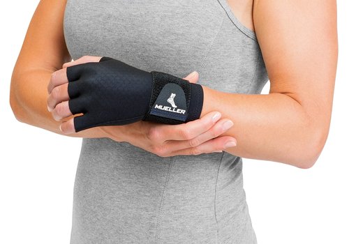 MUELLER Sports Medicine Reversible Compression Glove for Men and Women, Hand & Wrist Pain Relief Support, Ideal for Carpal Tunnel, Arthritis, Fits Right or Left, Black, Large/X-Large
