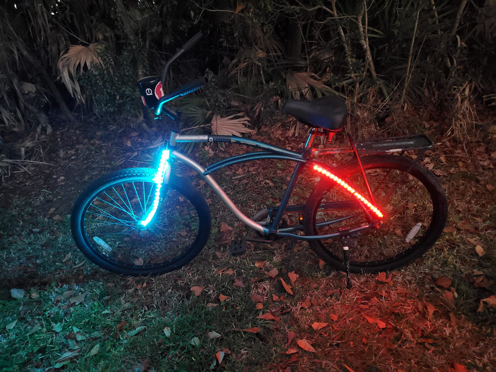 THIRD KIND® Stroller Lights Bike Lights Set of 2 LED Rechargeable Lights with Straps