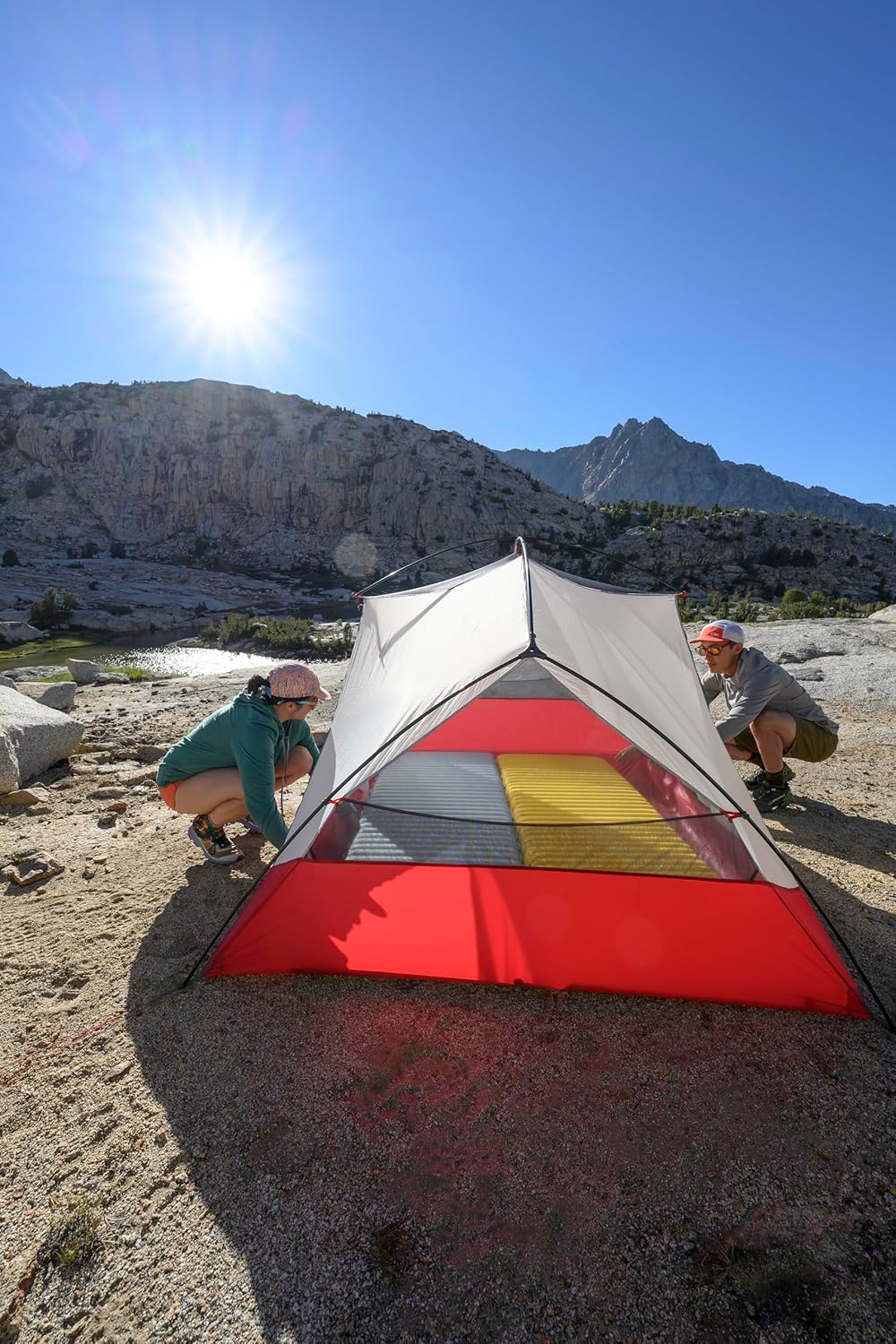 Therm-a-Rest NeoAir Xlite NXT MAX - Ultralight Camping Sleeping Pad for Backpacking | Compact & Durable
