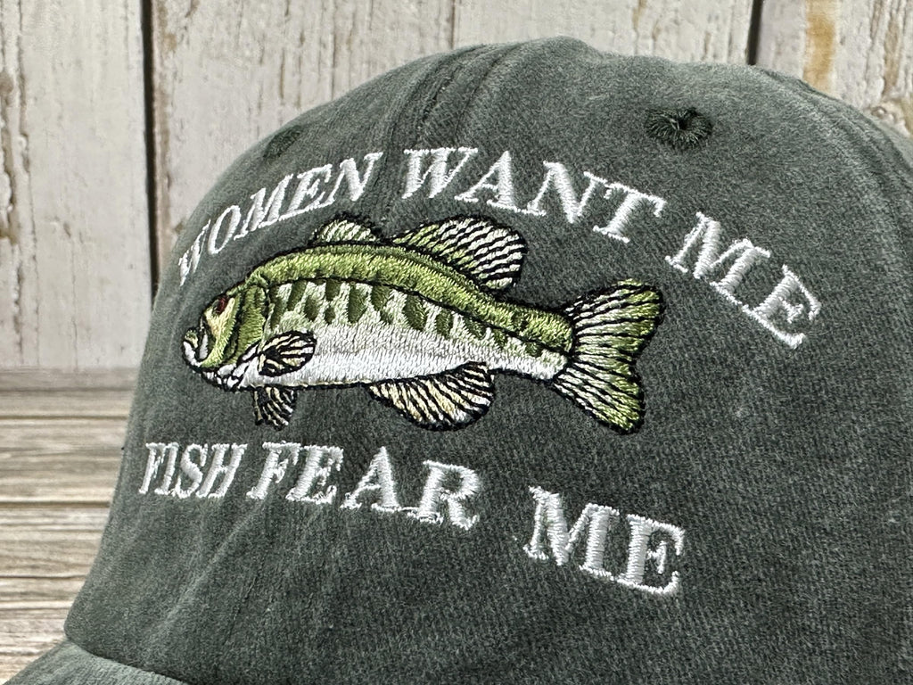 Enodtter Women Want Me Fish Fear Me Hat Trout, Fishing Gifts, Embroidered Army Green Baseball Cap for Men, Adjustable Cotton Dad Hat