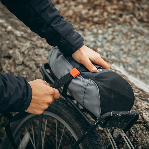 GEAR AID Utility Straps with Side-Release Buckle, Secure and Compress Camping, Biking, Hunting, Boating Gear, 1" Width, 24" Length