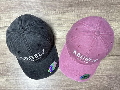GDIQ New Abuela Abuelo Est 2026 Hats, Gifts for Future Grandparents Grandma and Grandpa, Promoted to Papa Nana Announcement Matching Set