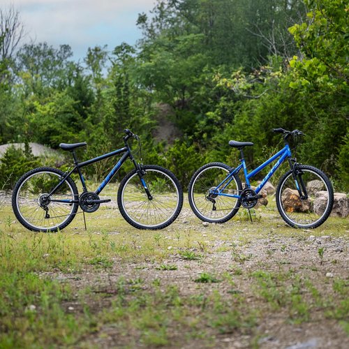 Huffy Stone Mountain Bike - Versatile 6-Speed & 21-Speed Options | Adjustable Saddle, All-Terrain Tires, Multiple Colors